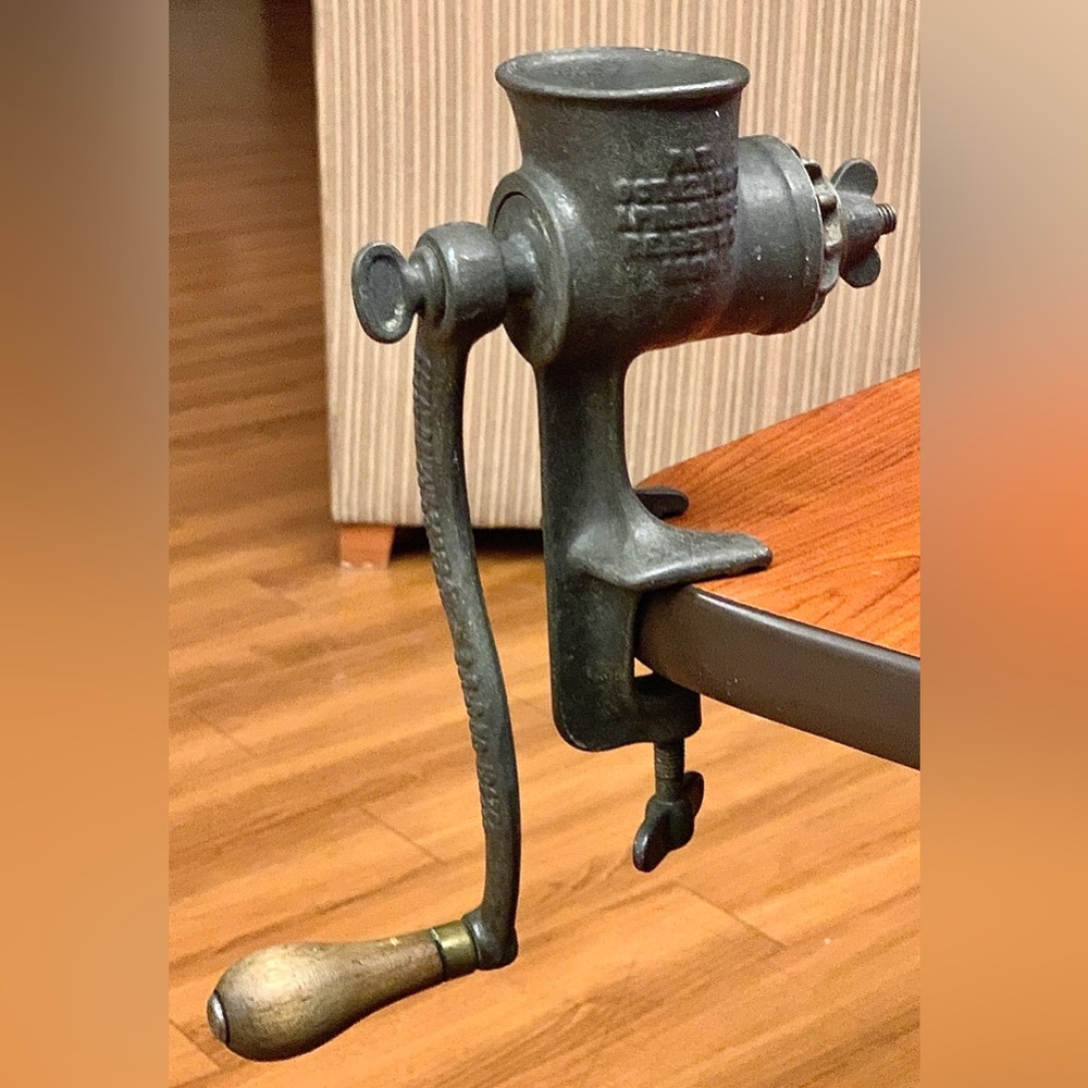 c. 1900 vtg Patented L F & C Universal #1 Solid Metal Meat Grinder Food Chopper